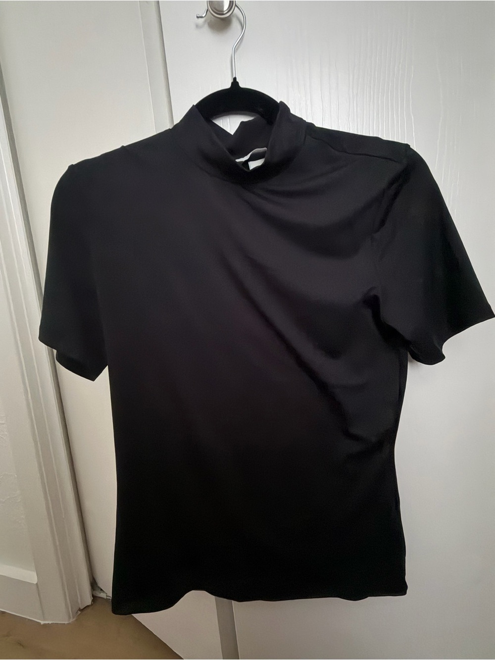 H&M Black Short-Sleeve Mock Neck Tee